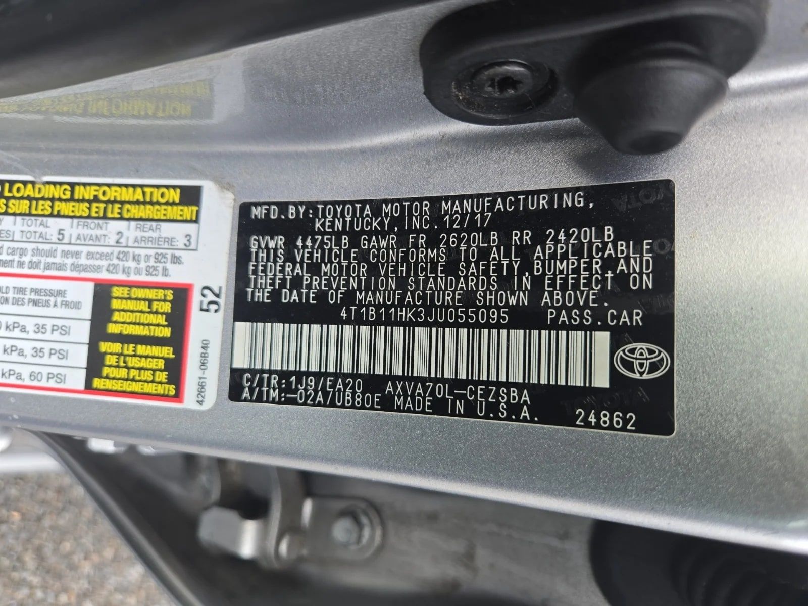 2018 Toyota Camry SE — photo 5 of 32