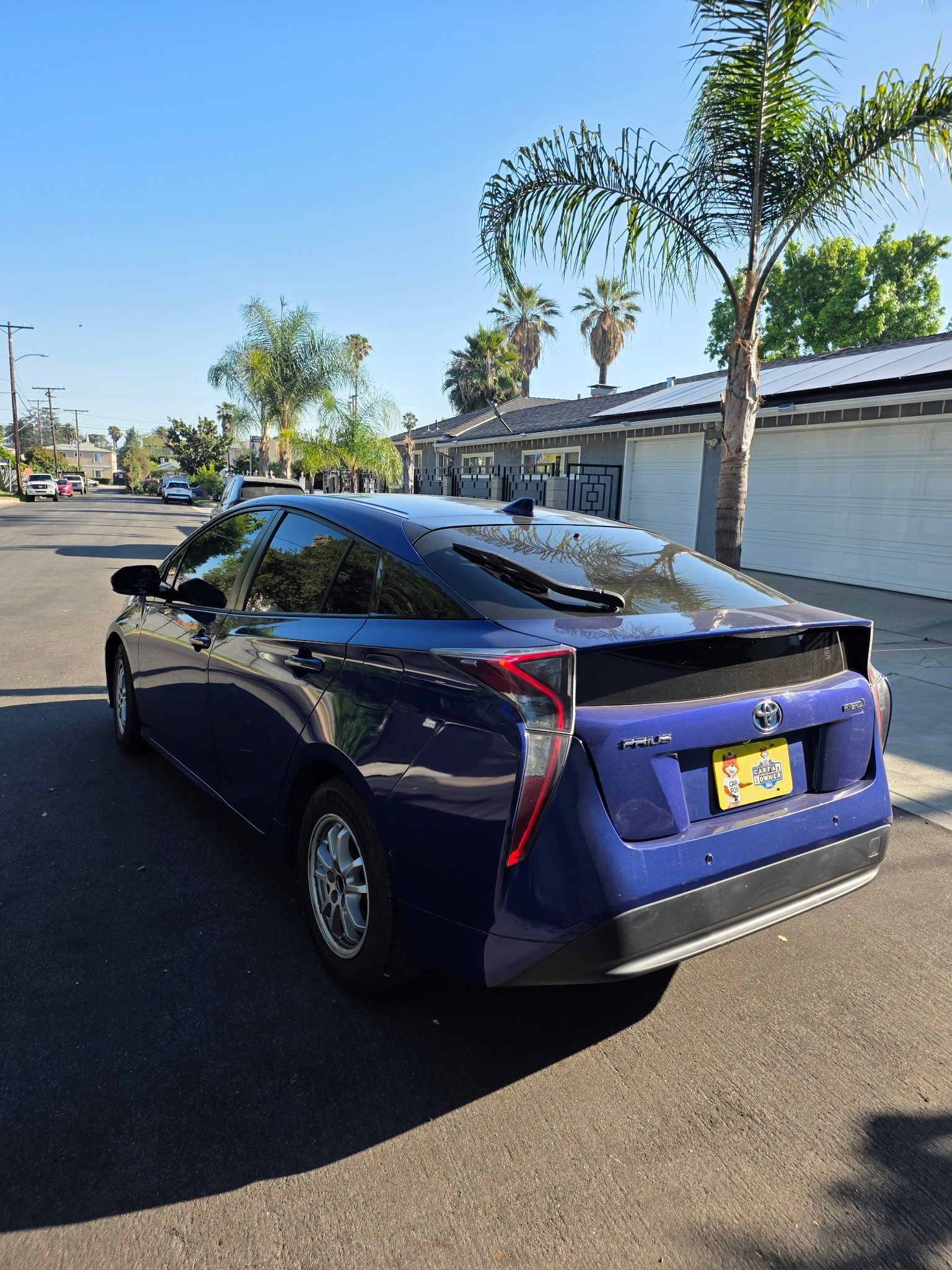 2018 Toyota Prius Two — photo 5 of 16