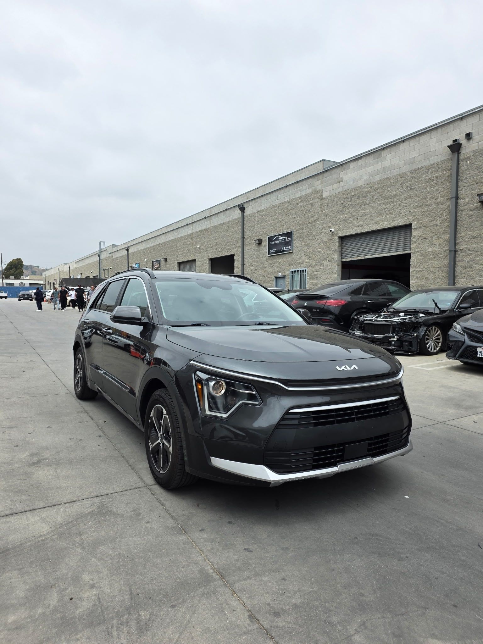 2023 Kia Niro EX - Graphite Grey exterior