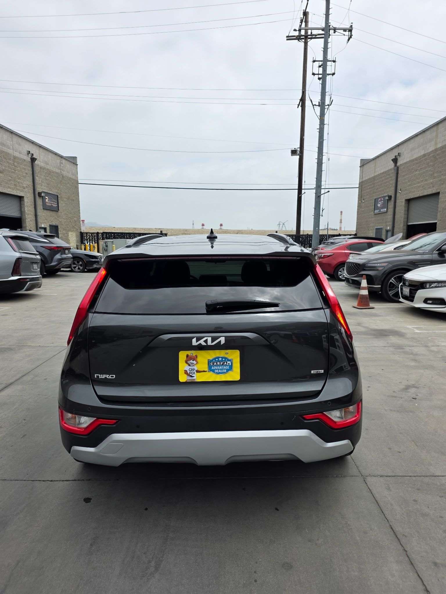 2023 Kia Niro EX — photo 5 of 15