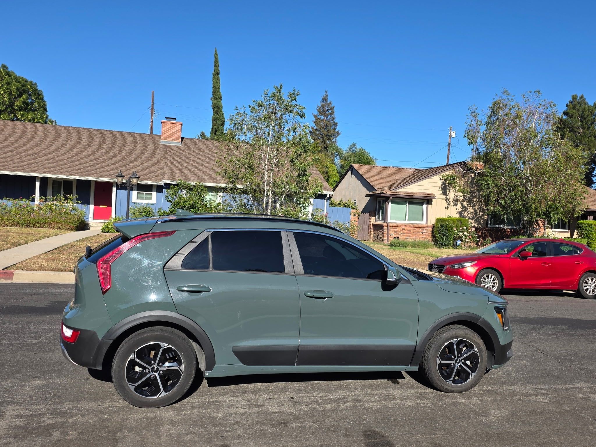 2024 Kia Niro EX — photo 4 of 18